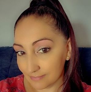 Meet your Posher, Diane